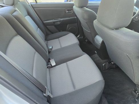 Used 2009 MAZDA MAZDA3 i Touring Value FWD image 14