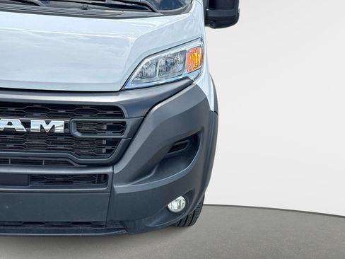 Used 2025 RAM ProMaster 2500 w/ Convenience Group FWD image 11