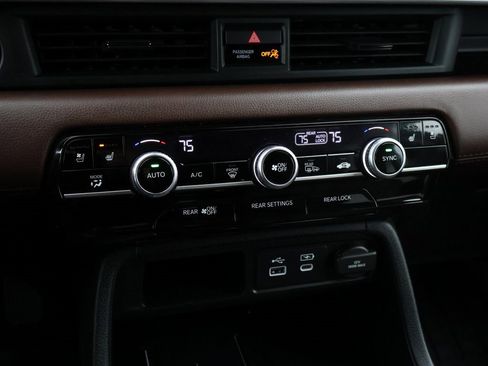 Certified 2023 Honda Pilot Elite image 24