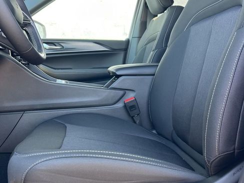 New 2025 Jeep Grand Cherokee L Laredo w/ Trailer Tow Package image 8