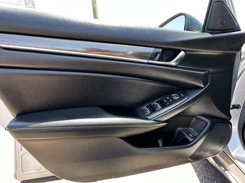 Used 2022 Honda Accord Sport image 22