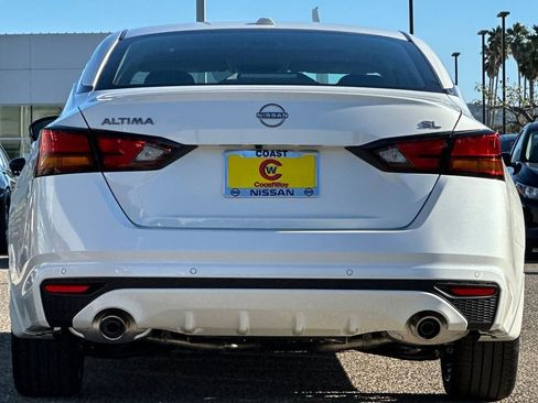 New 2025 Nissan Altima 2.5 SL image 6