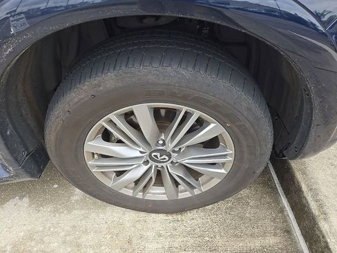 Certified 2021 INFINITI QX80 Luxe w/ Cargo Package RWD image 4