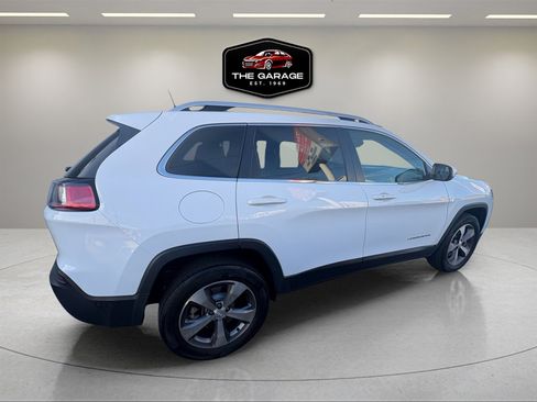 Used 2021 Jeep Cherokee Limited w/ Elite Package image 8