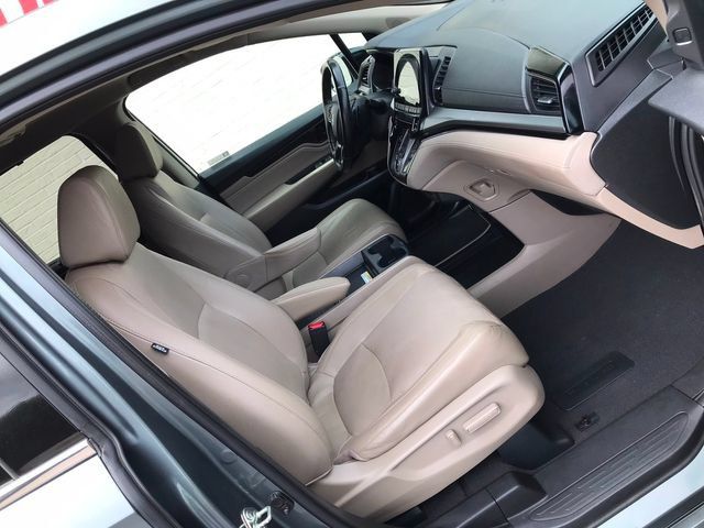 Used 2020 Honda Odyssey Elite image 25