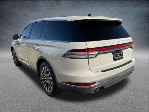 Used 2021 Lincoln Aviator Reserve w/ Elements Package Plus AWD/4WD image 12