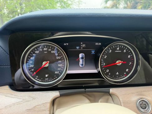 Used 2019 Mercedes-Benz E 450 4MATIC Coupe image 18