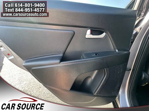 Used 2013 Kia Sportage LX AWD/4WD image 18