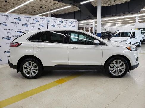 Certified 2023 Ford Edge Titanium AWD/4WD image 5
