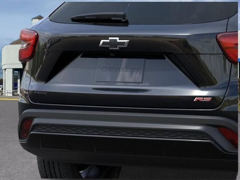 New 2026 Chevrolet Trax RS FWD image 14