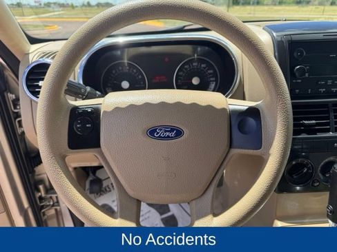 Used 2007 Ford Explorer XLT AWD/4WD image 10