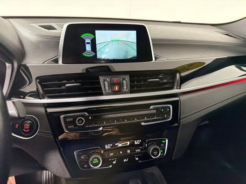 Used 2019 BMW X2 xDrive28i w/ Convenience Package AWD/4WD image 17