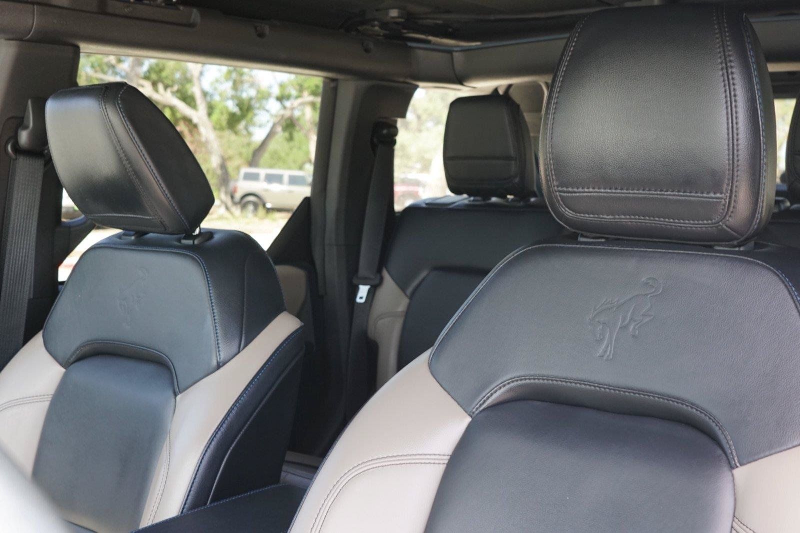 Used 2024 Ford Bronco Wildtrak AWD/4WD image 11