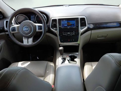 Used 2012 Jeep Grand Cherokee Laredo AWD/4WD image 36
