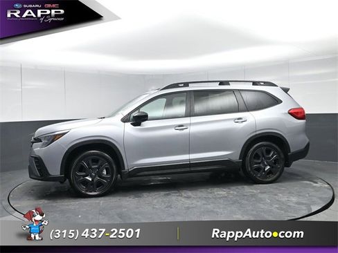 Used 2025 Subaru Ascent Bronze Edition image 4