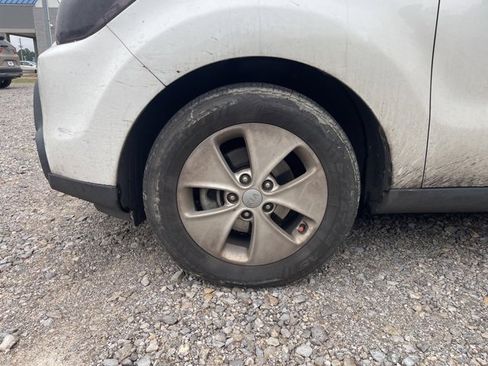 Used 2016 Kia Soul image 4