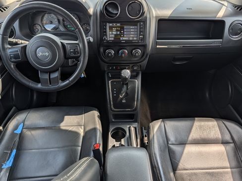 Used 2015 Jeep Patriot 4WD image 10