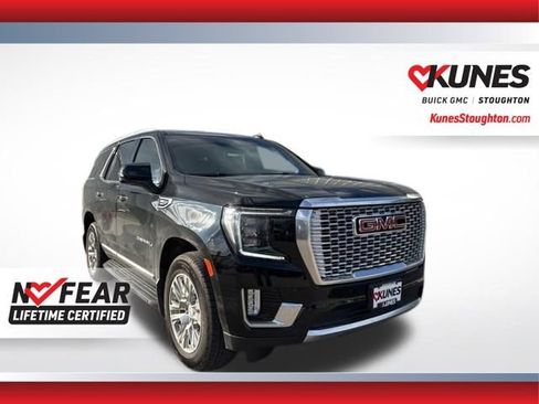 Used 2023 GMC Yukon Denali w/ LPO, Floor Liner Package image 1