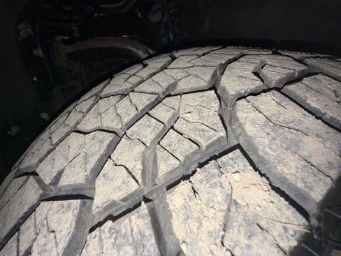 Used 2020 Ford F150 XLT w/ Equipment Group 302A Luxury image 26