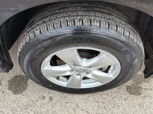 Used 2017 Nissan Quest SV image 32