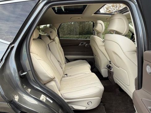 Used 2022 Genesis GV80 2.5T w/ Prestige Package 04 image 28