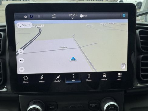 Used 2024 RAM ProMaster 3500 image 17