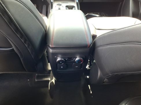 Used 2023 Ford Explorer ST-Line AWD/4WD image 16