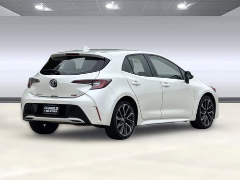 Used 2019 Toyota Corolla XSE image 8