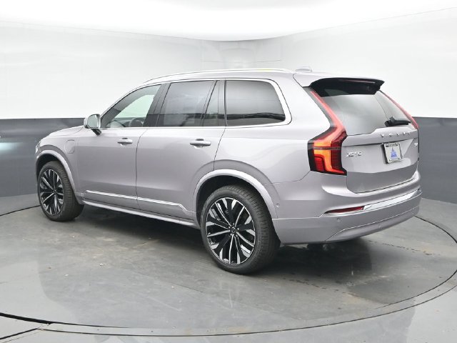 New 2026 Volvo XC90 T8 Plus w/ Protection Package Premier AWD/4WD image 7