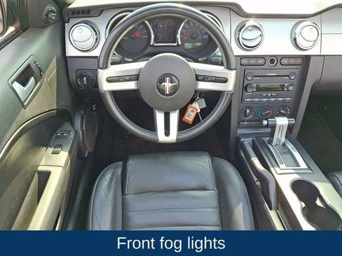 Used 2007 Ford Mustang GT RWD image 3