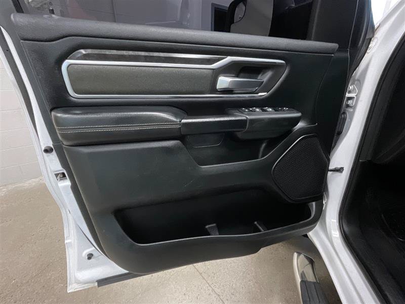 Used 2019 RAM 1500 Big Horn AWD/4WD image 10