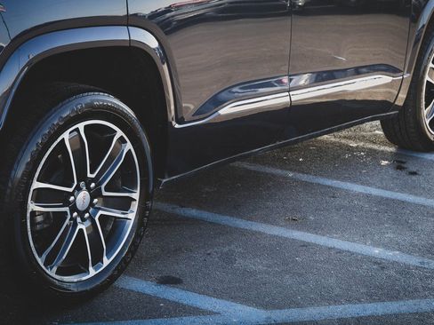 Used 2019 GMC Acadia Denali w/ Technology Package image 33