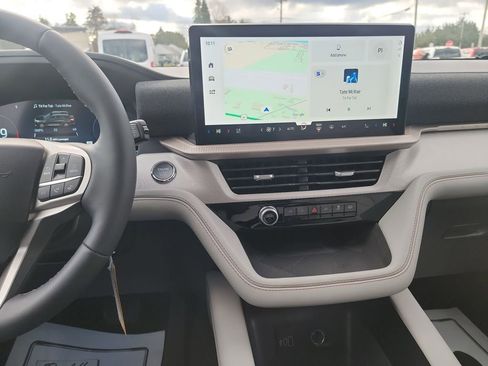 New 2026 Ford Explorer Active w/ Active Comfort Package image 18