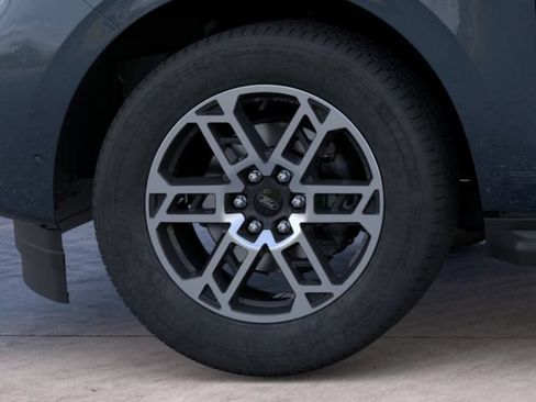New 2026 Ford Expedition Max Active AWD/4WD image 19