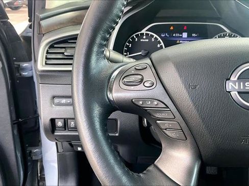 Certified 2023 Nissan Murano Platinum w/ Cargo Package FWD image 24