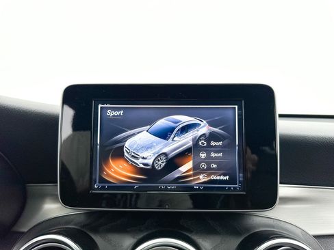 Used 2019 Mercedes-Benz GLC 300 4MATIC Coupe image 8