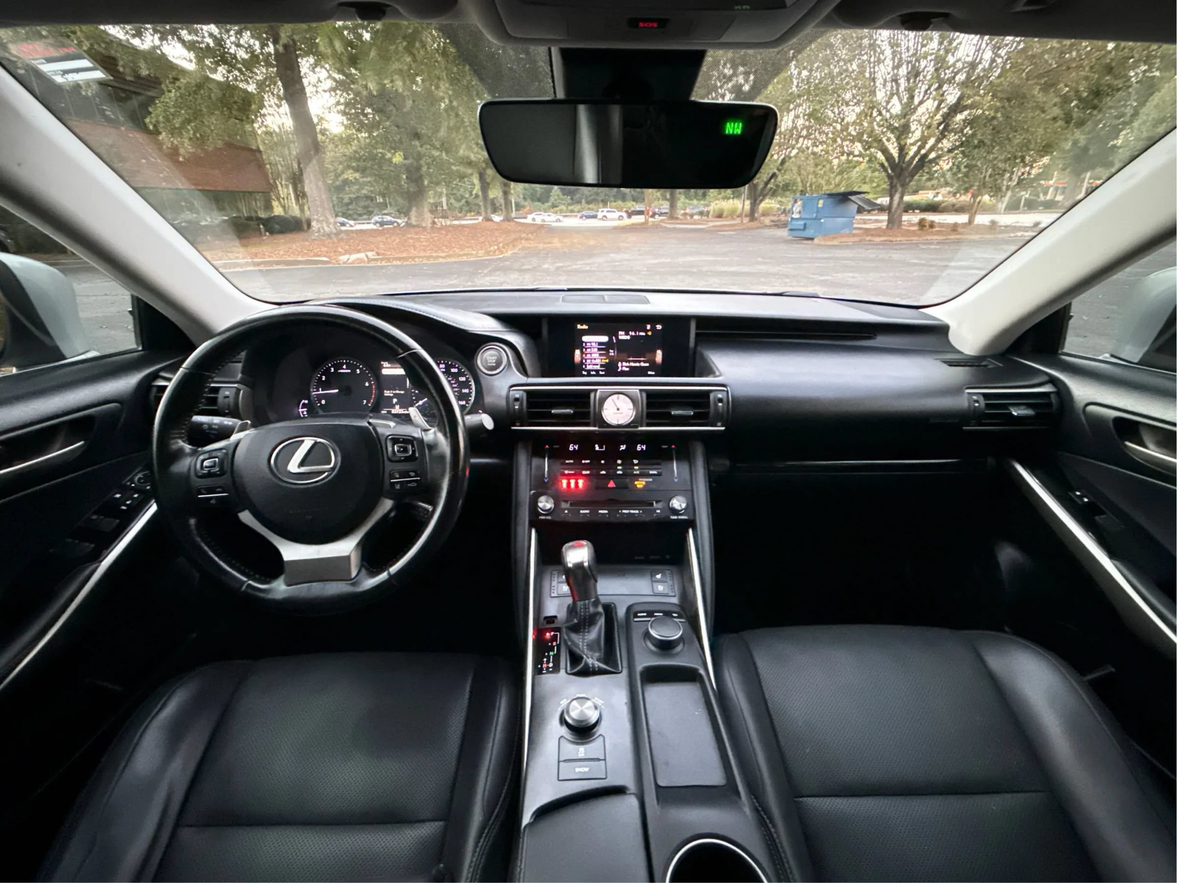 Used 2017 Lexus IS 200t w/ Premium Package RWD image 39