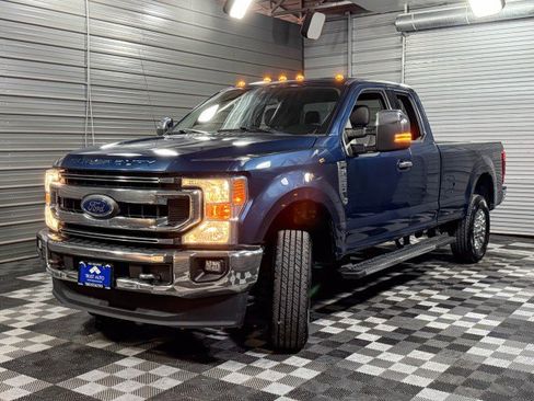 Used 2020 Ford F250 XLT w/ XLT Premium Package image 42
