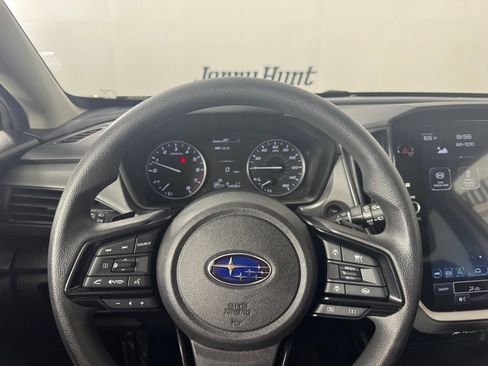 Used 2025 Subaru Crosstrek 2.5i Premium AWD/4WD image 13