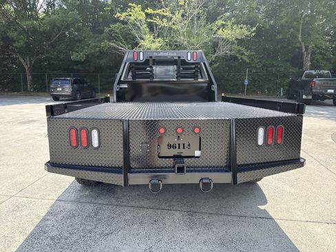 New 2026 RAM 5500 Tradesman AWD/4WD image 6