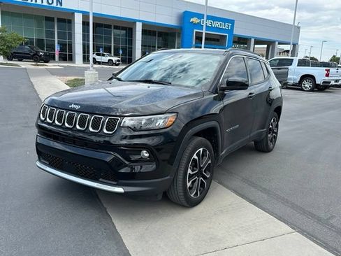 Used 2023 Jeep Compass Limited AWD/4WD image 12