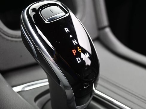 Used 2024 Cadillac XT6 Luxury image 31