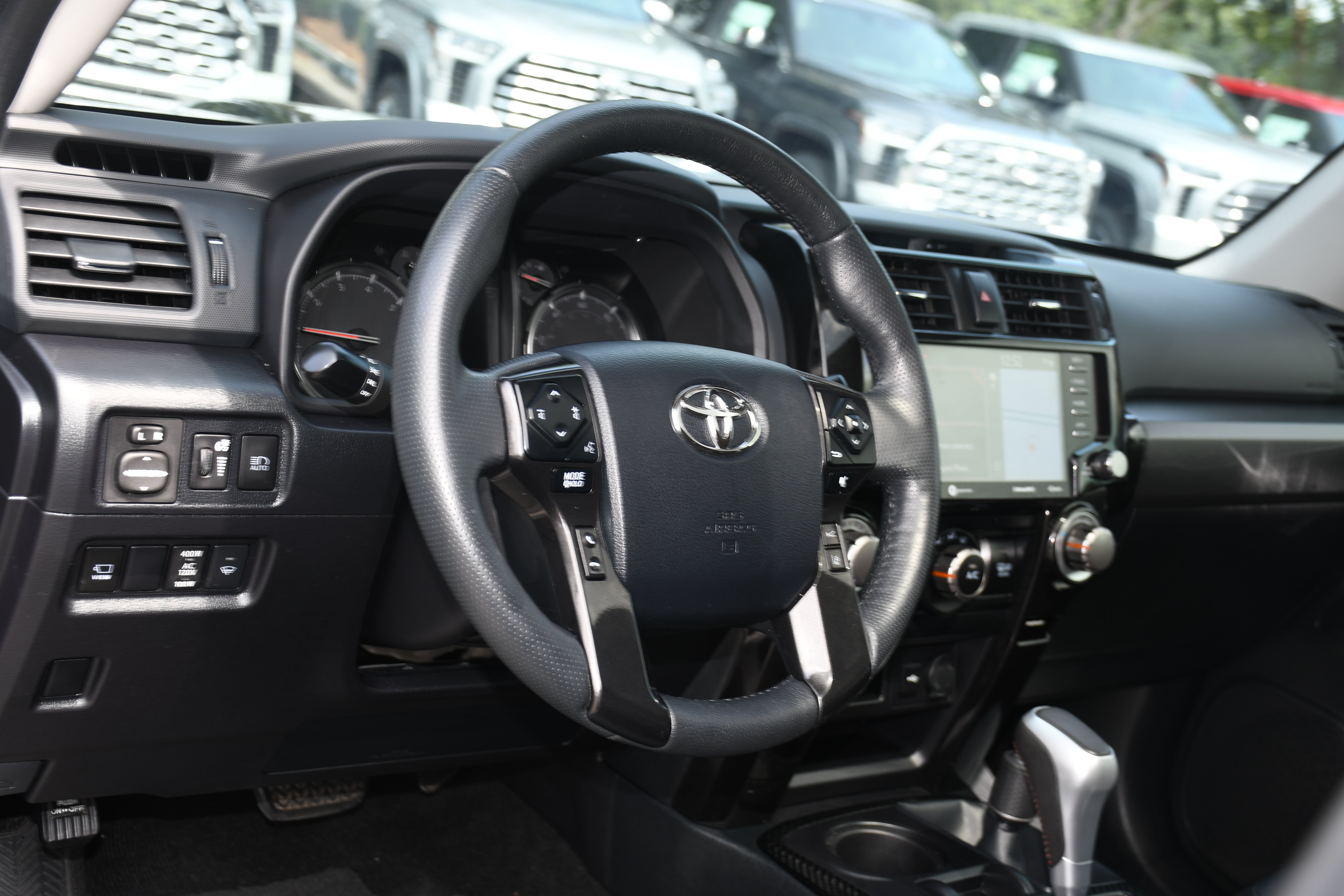 Certified 2024 Toyota 4Runner TRD Off-Road Premium AWD/4WD image 11