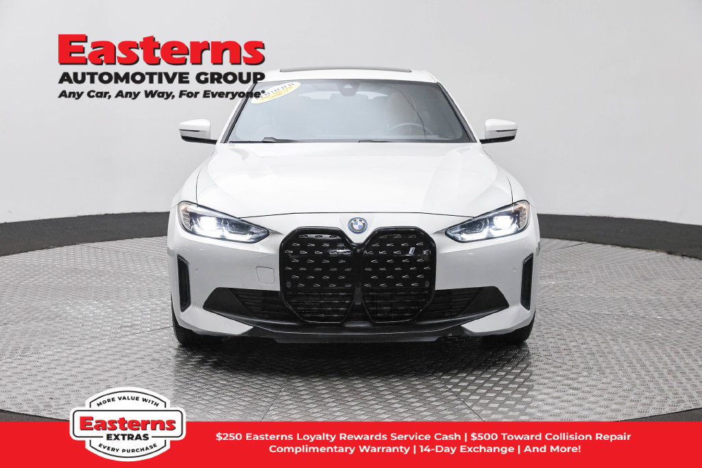 Used 2023 BMW i4 eDrive35 w/ Premium Package RWD image 3