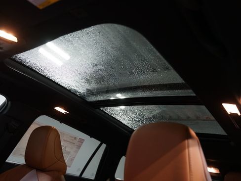 New 2026 Toyota Highlander Platinum image 38