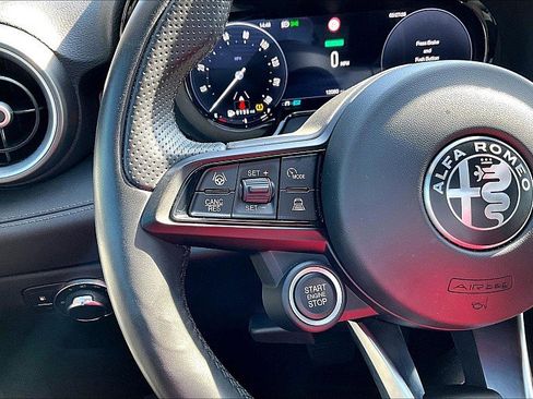 Used 2024 Alfa Romeo Tonale Ti image 37