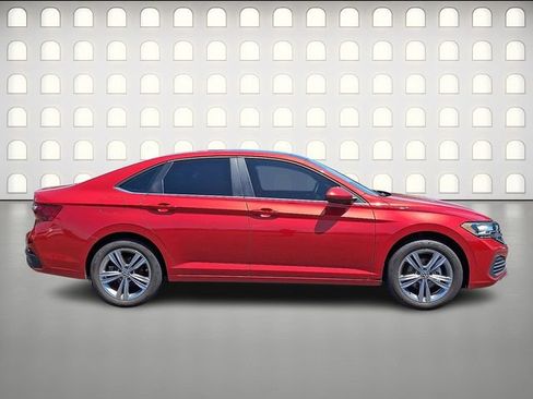 Used 2023 Volkswagen Jetta SE FWD image 8