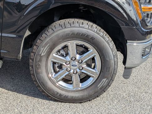 Certified 2024 Ford F150 XLT w/ FX4 Off-Road Package image 12