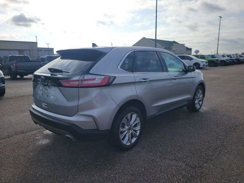 Used 2024 Ford Edge Titanium image 22