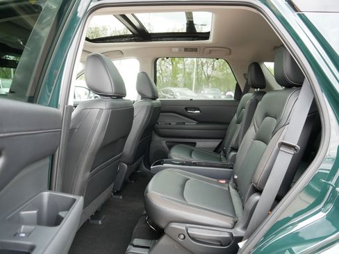 Certified 2023 Nissan Pathfinder SL w/ SL Premium Package AWD/4WD image 36